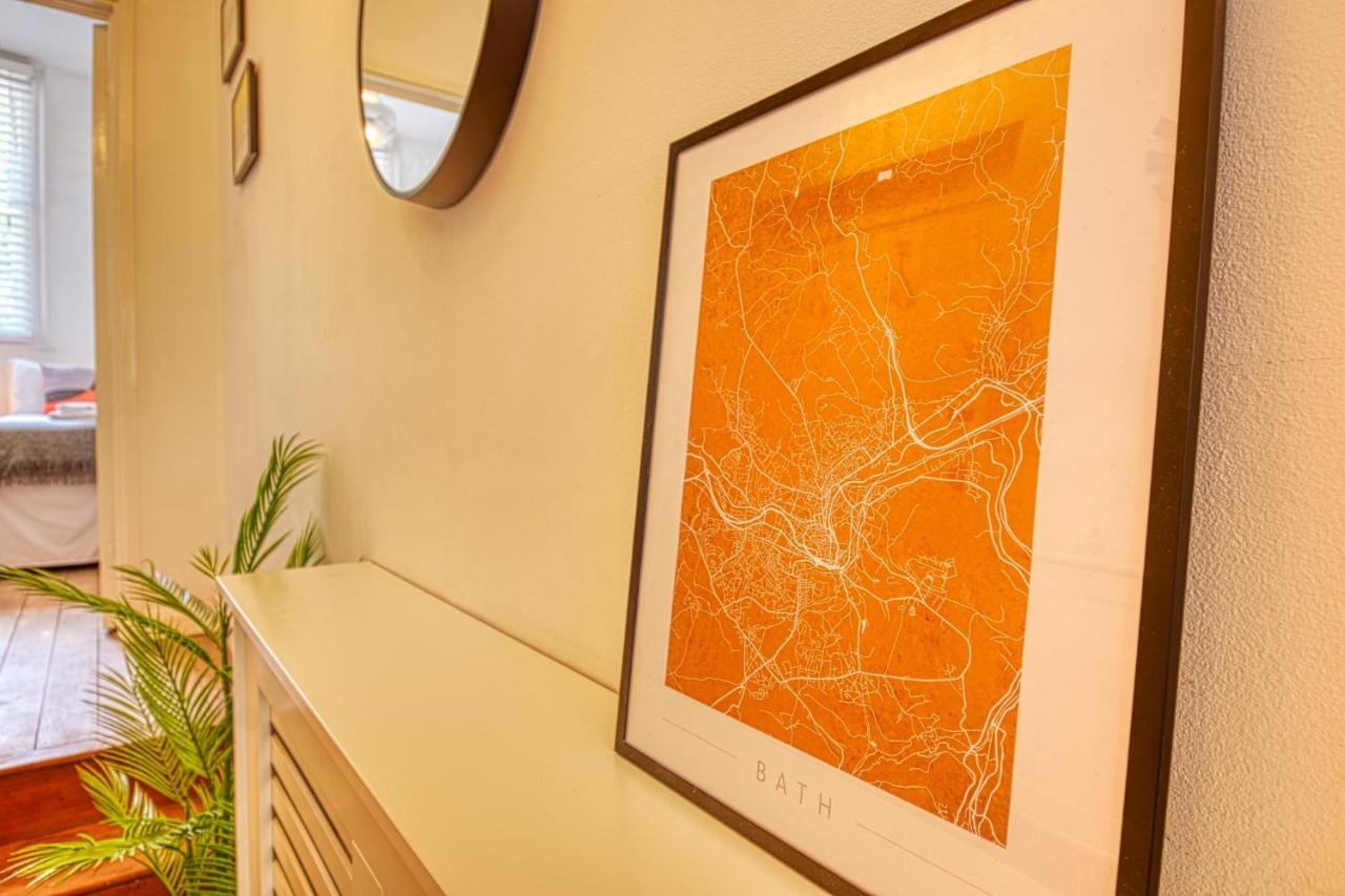2 Bedroom Apartment In Bath City Centre With Garden & Free Parking ภายนอก รูปภาพ